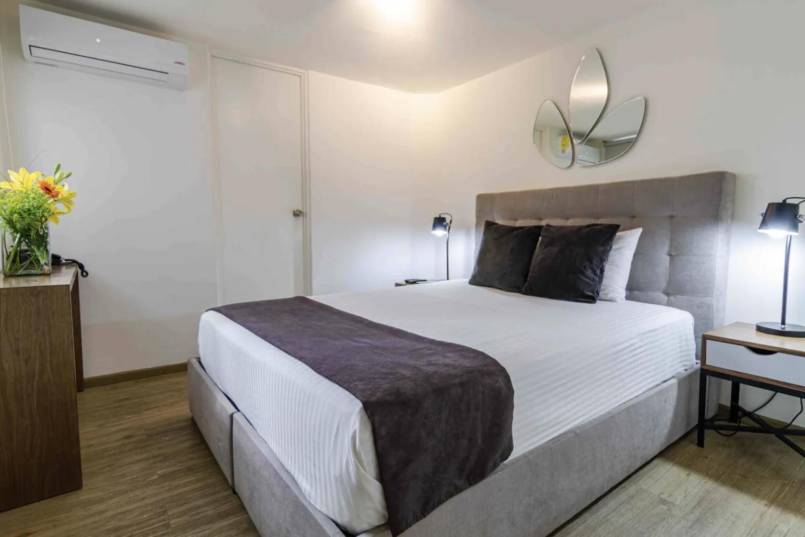 Casa Londres Hotel Kota Meksiko Bagian luar foto
